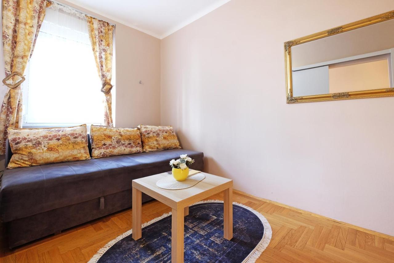 Sava Square Apartment Belgrade Exterior photo
